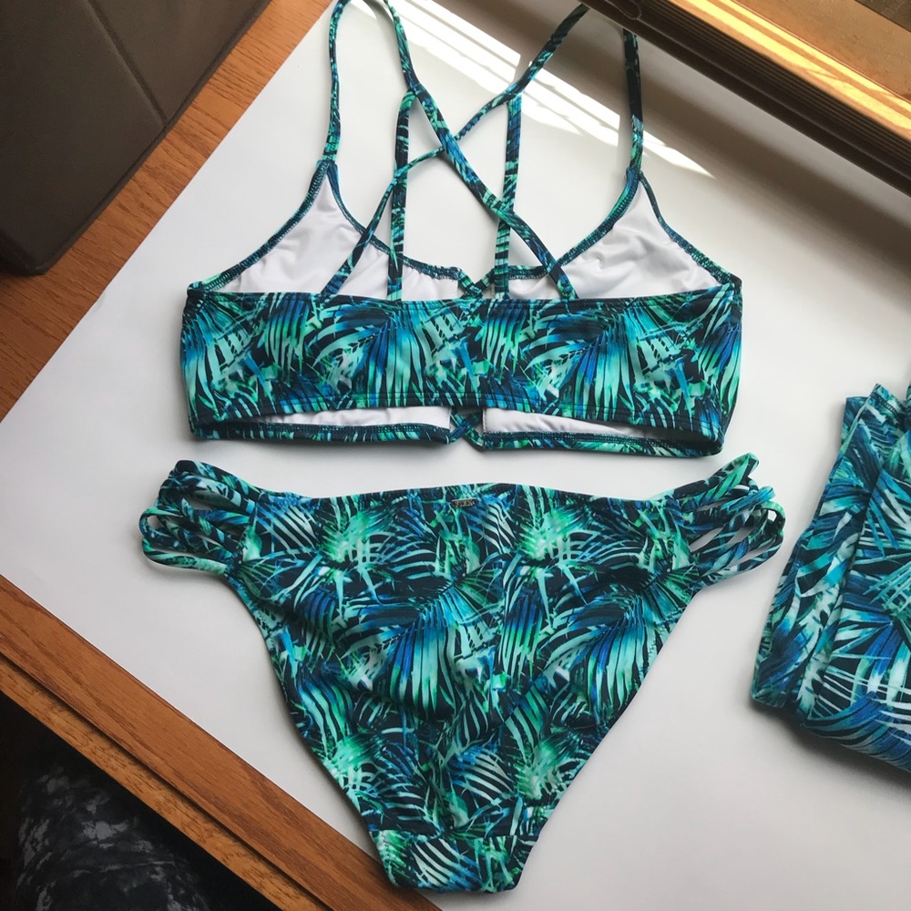 Victoria's Secret PINK Fern Bikini Swim Suit Large - Picture 3 of 5